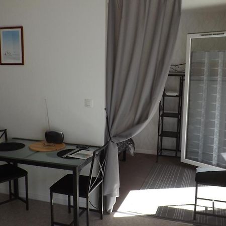 Appartement T2 ,Parking Prive,Terrasse, 10 Mns A Pieds De La Cite Corsaire Et Ses Plages سان مالو المظهر الخارجي الصورة