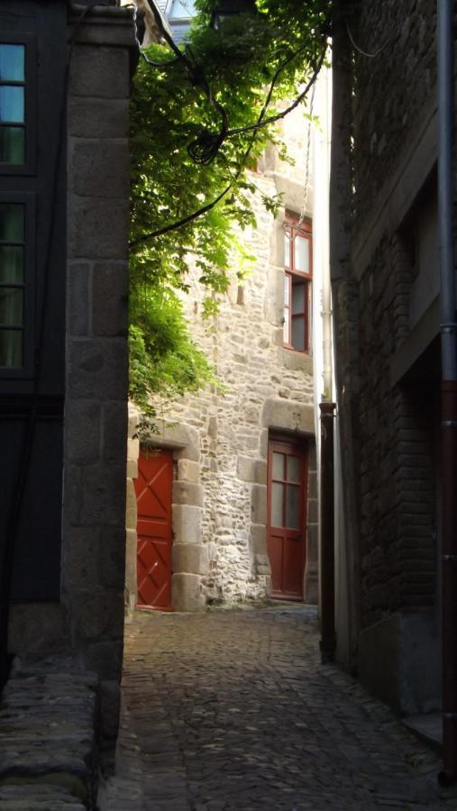 Appartement T2 ,Parking Prive,Terrasse, 10 Mns A Pieds De La Cite Corsaire Et Ses Plages سان مالو المظهر الخارجي الصورة